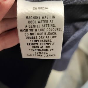 Mens long sleeved dress shirt